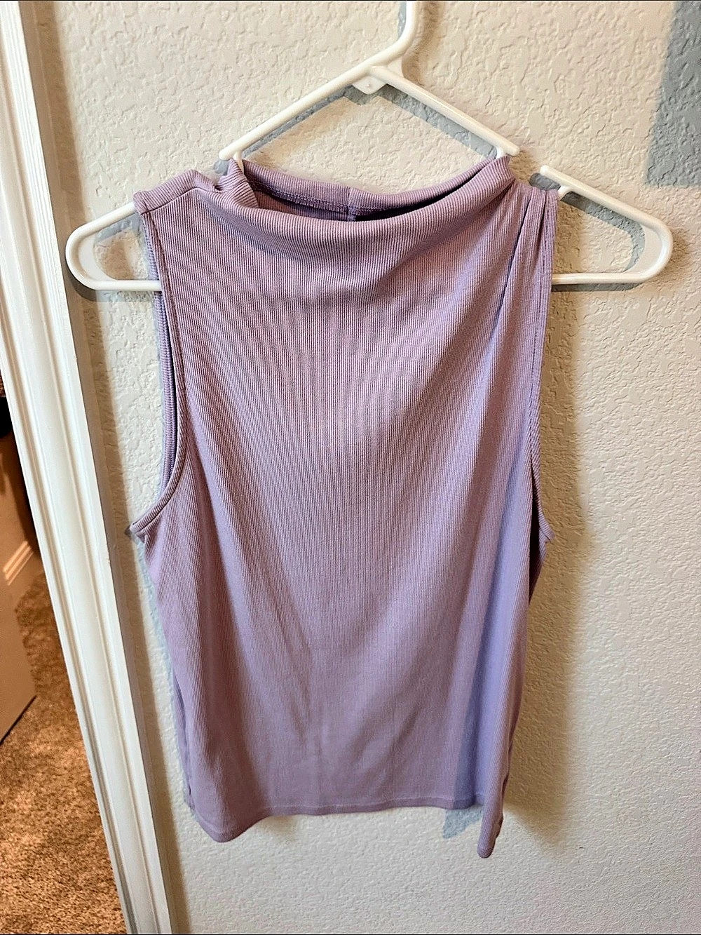 Womenโs Ribbed Tamm